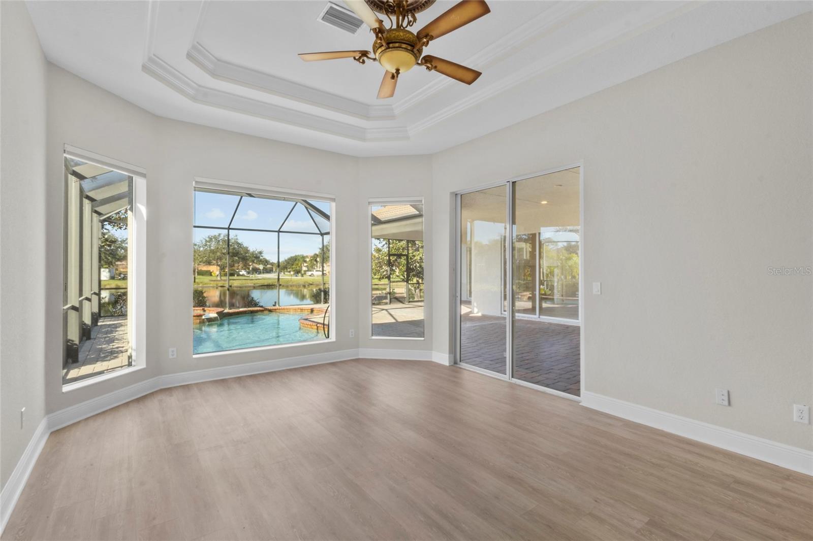 RED HAWK RESERVE - Residential