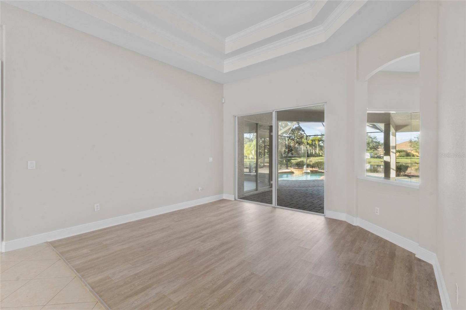 RED HAWK RESERVE - Residential