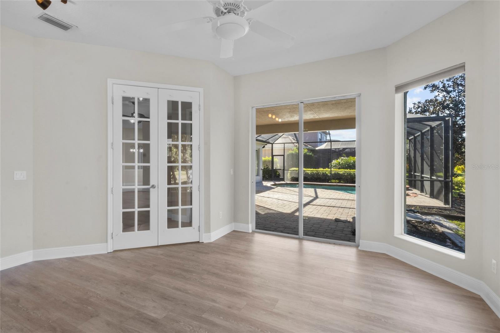 RED HAWK RESERVE - Residential