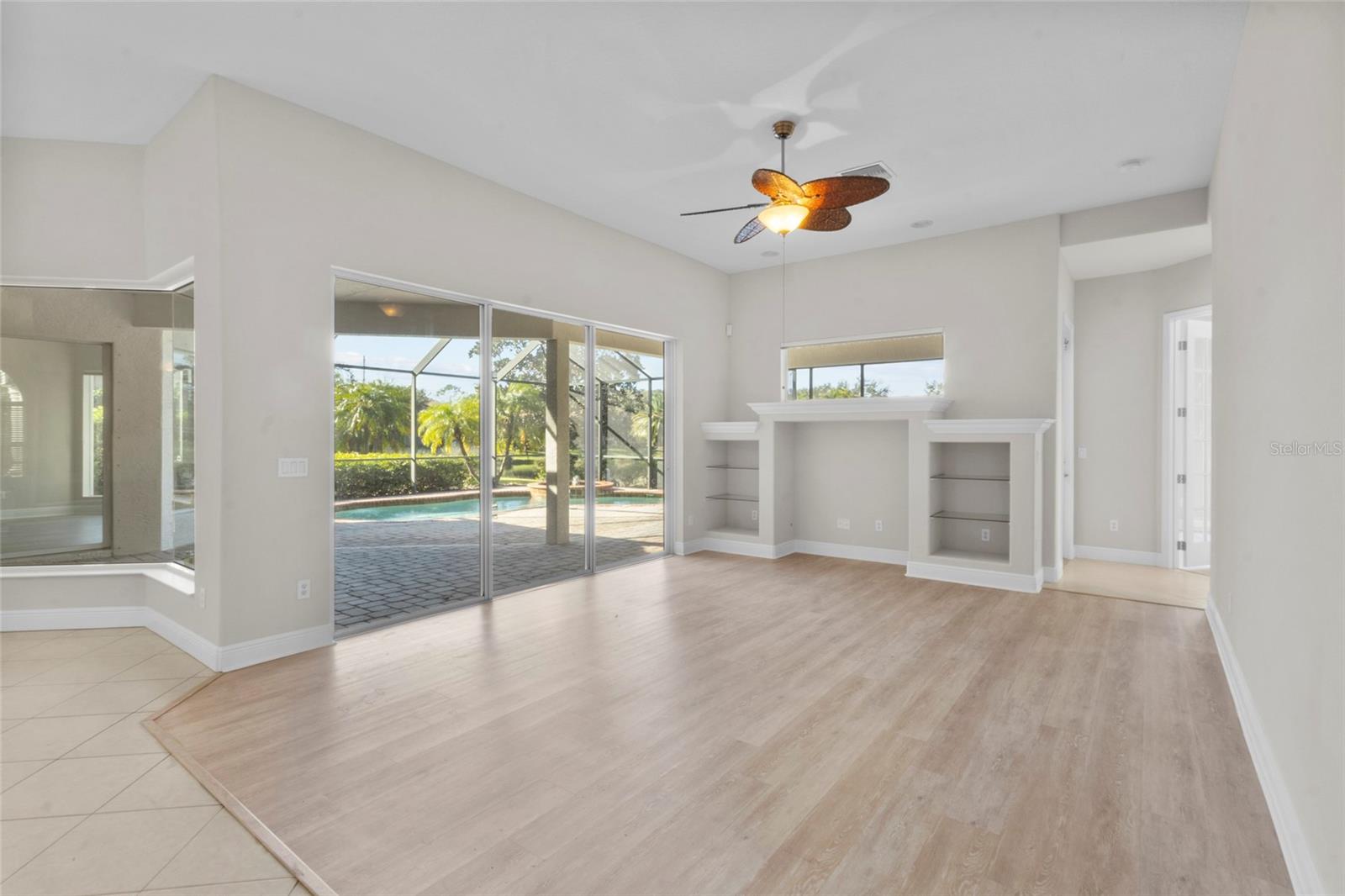 RED HAWK RESERVE - Residential