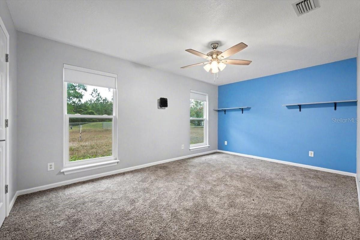 SECTION LAND - Residential