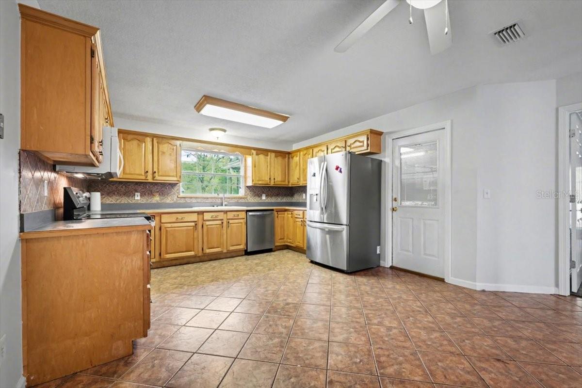 SECTION LAND - Residential