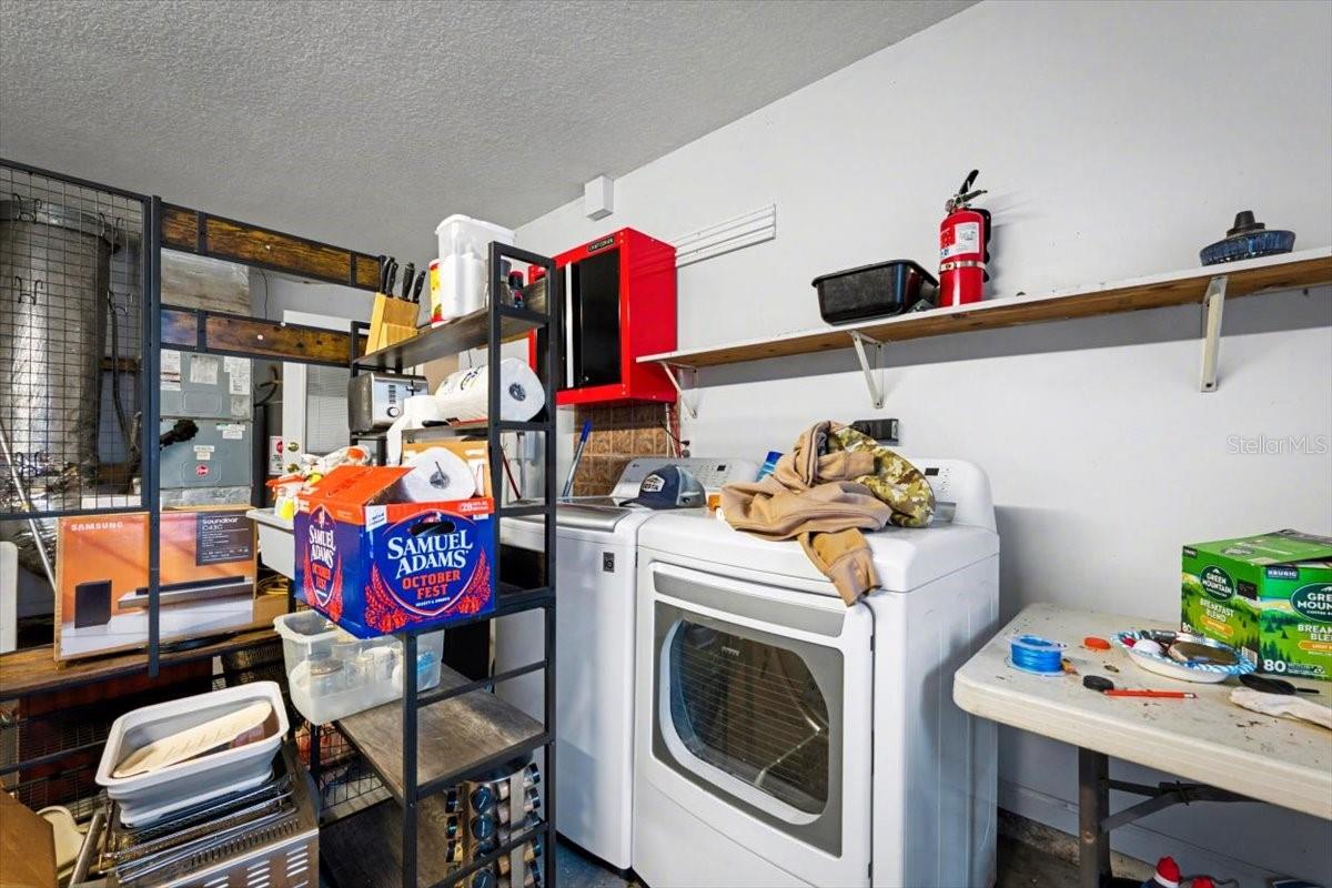 SECTION LAND - Residential