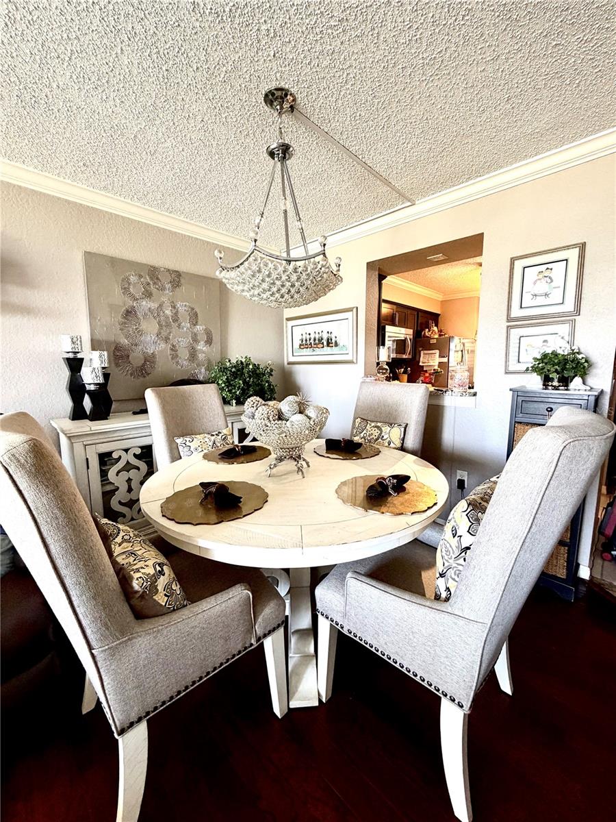 COVE CAY VILLAGE III - Residential