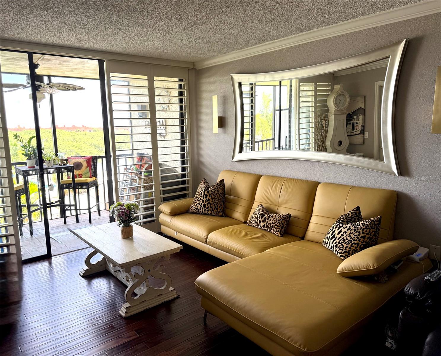 COVE CAY VILLAGE III - Residential
