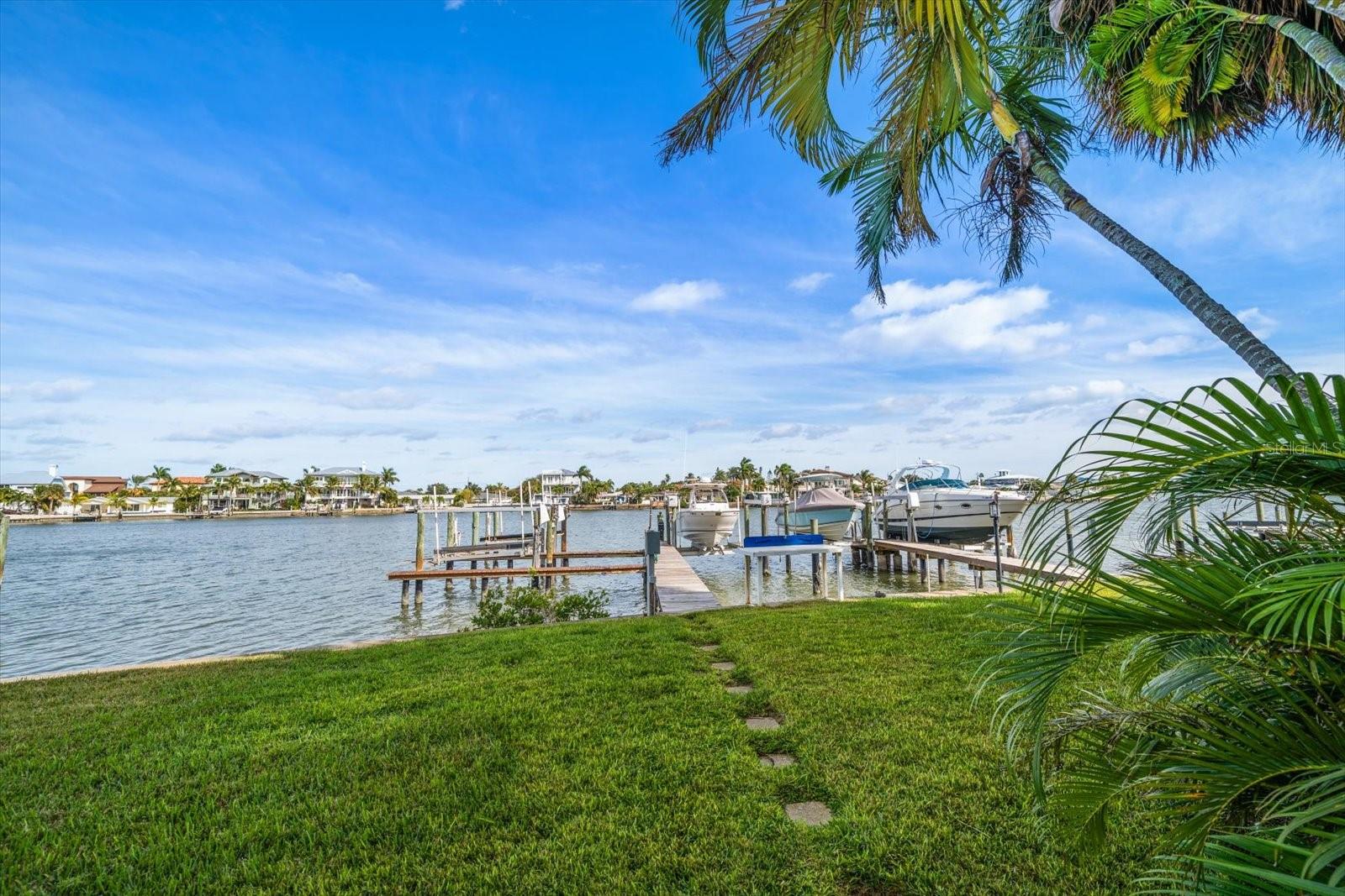 BAY COVE MANOR CONDO - Residential