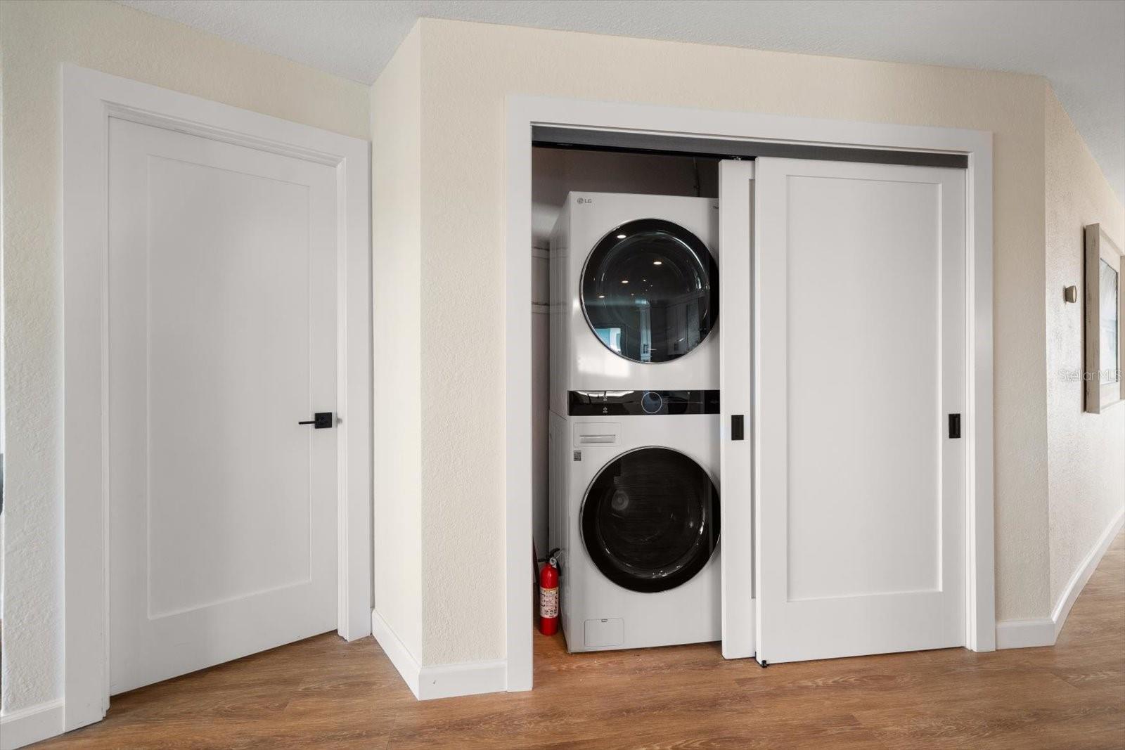 BAY COVE MANOR CONDO - Residential