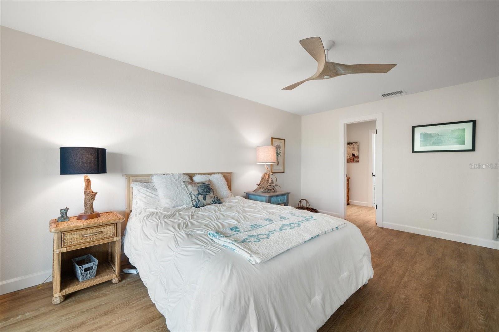 BAY COVE MANOR CONDO - Residential