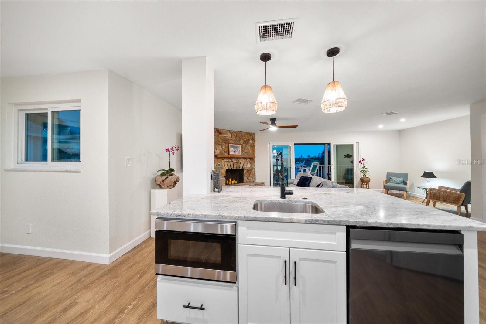 BAY COVE MANOR CONDO - Residential