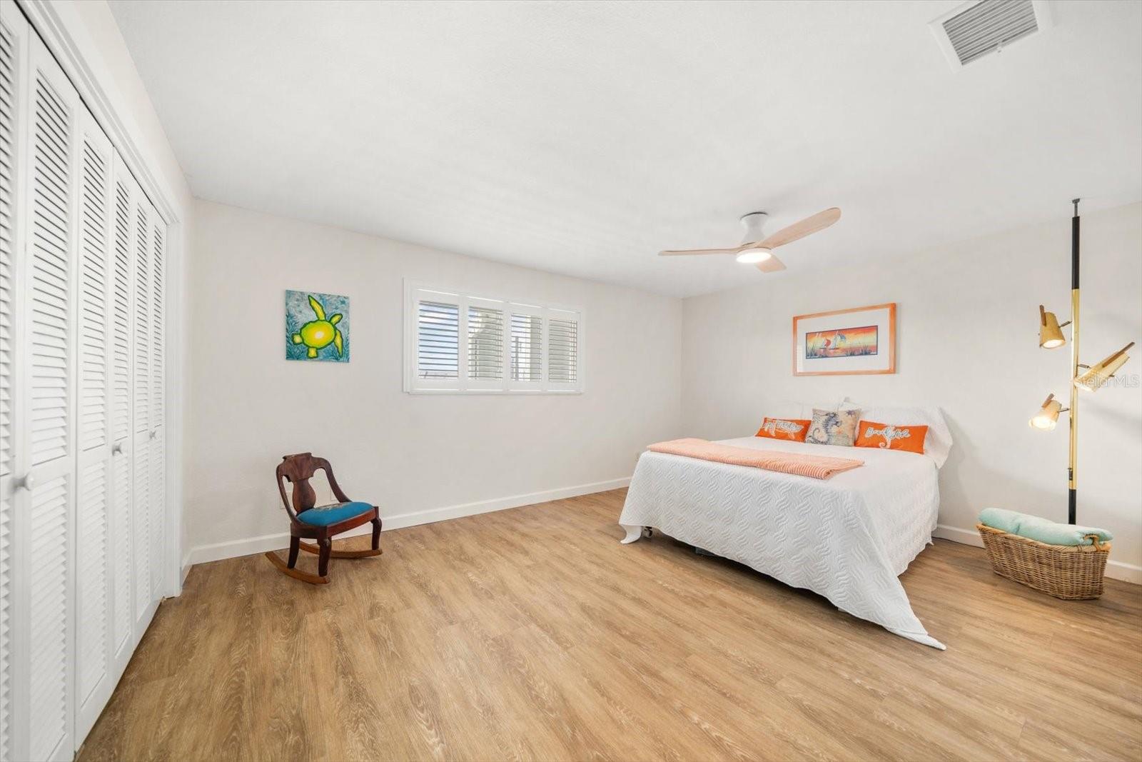 BAY COVE MANOR CONDO - Residential