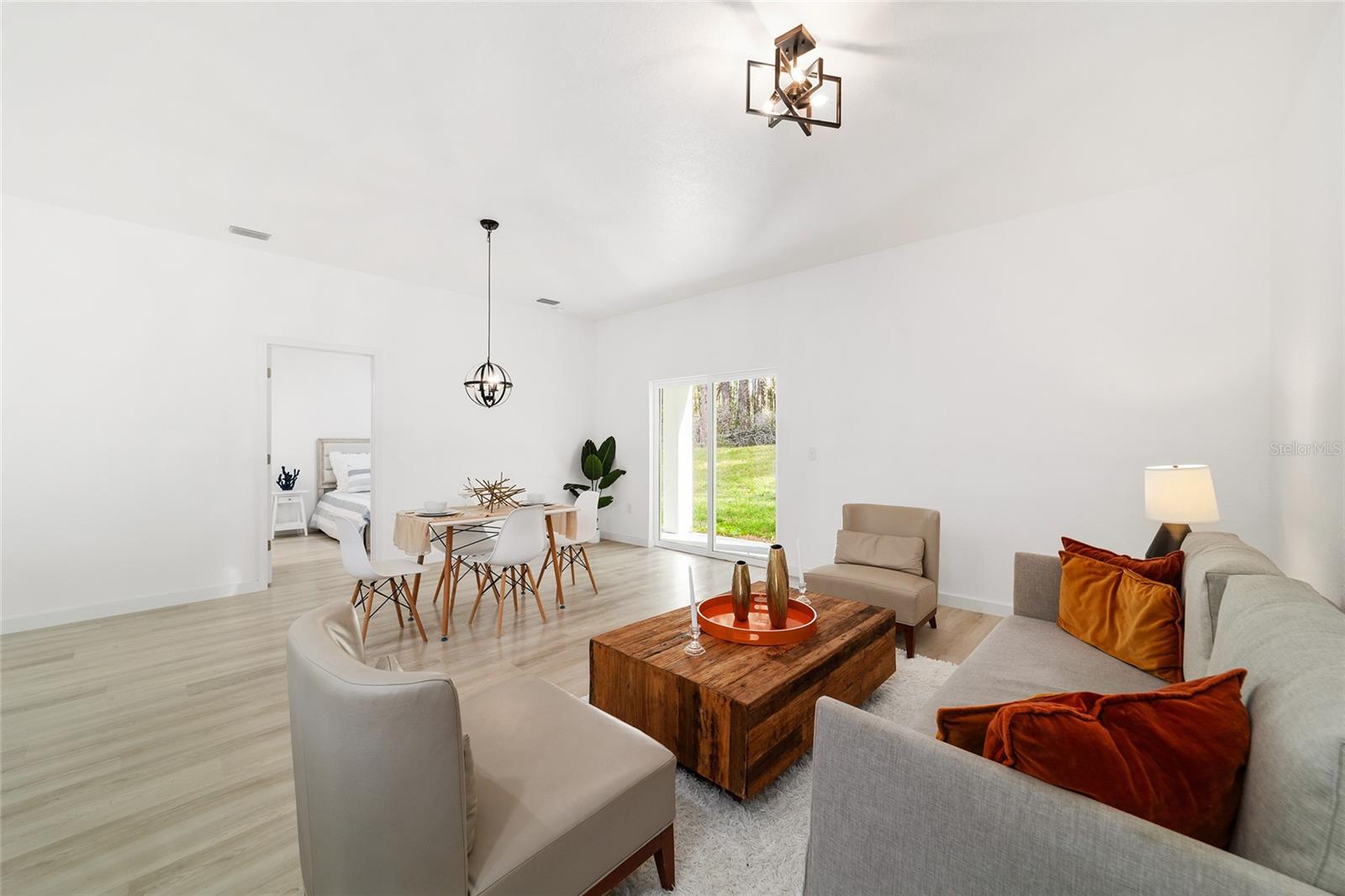 SABAL PARK - Residential