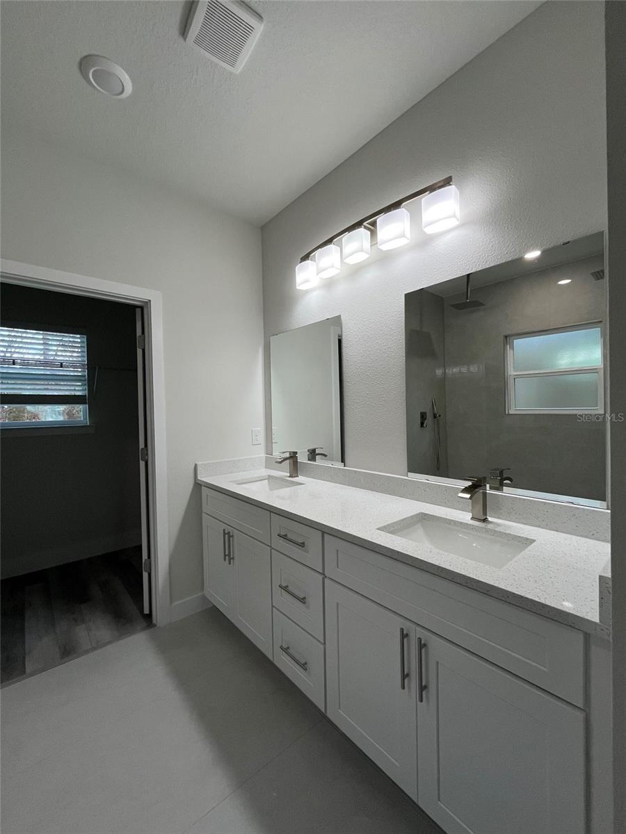 CITRUS SPGS UNIT 27 - Residential