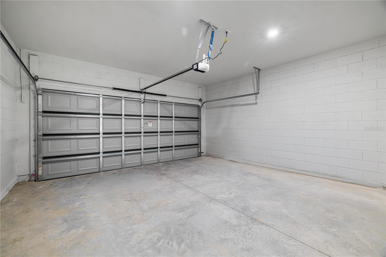 CITRUS SPGS UNIT 27 - Residential