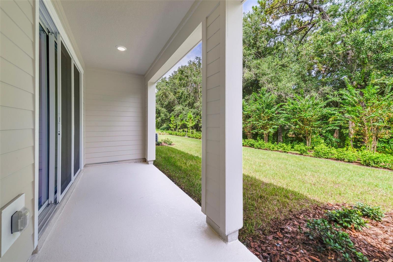 TOWNS AT GREENLEAF - Residential