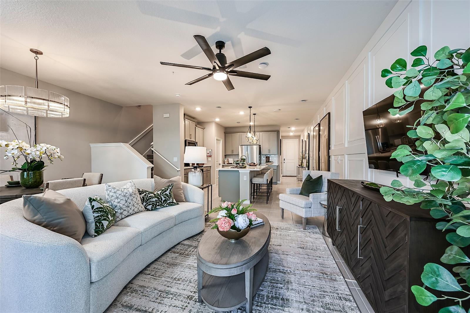 TOWNS AT GREENLEAF - Residential