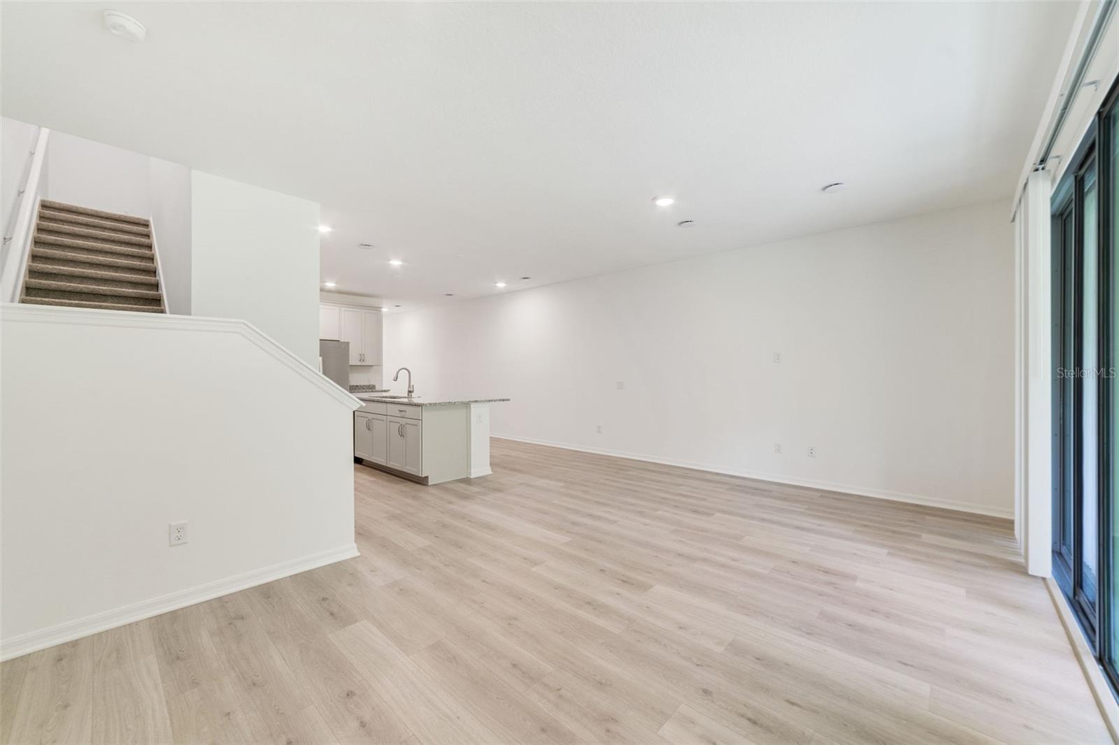 TOWNS AT GREENLEAF - Residential