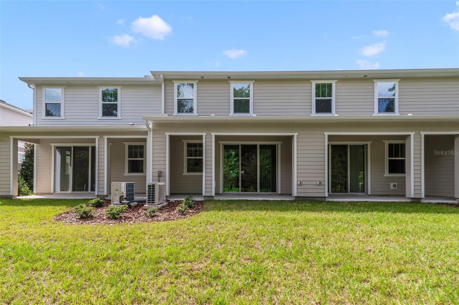 TOWNS AT GREENLEAF - Residential