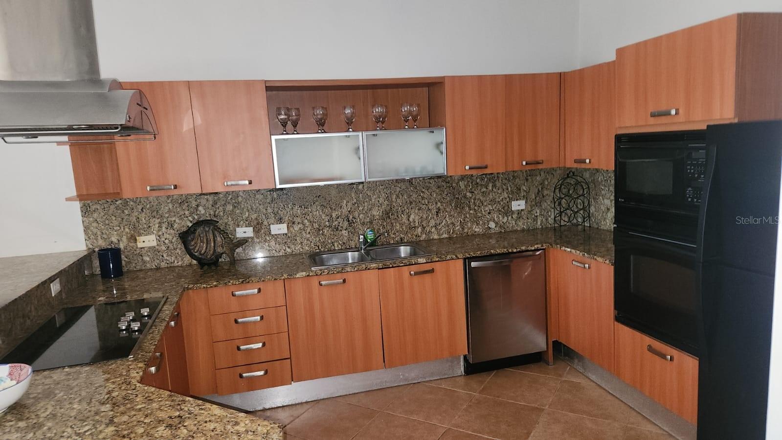 PLAZA DEL PUERTO - Residential