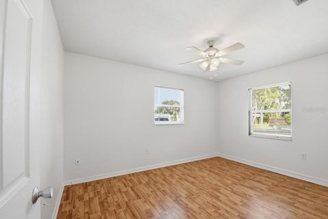 Tiny photo for 14338 Lake Junietta Drive, Tavares, FL 32778 (MLS # G5109875)