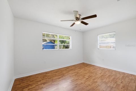 Tiny photo for 14338 Lake Junietta Drive, Tavares, FL 32778 (MLS # G5109875)