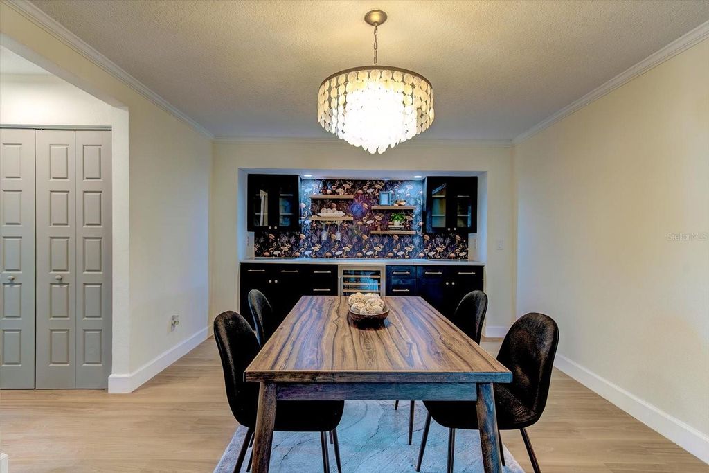 Photo of 20 Woodlands Circle, Ormond Beach, FL 32174 (MLS # O6383022)