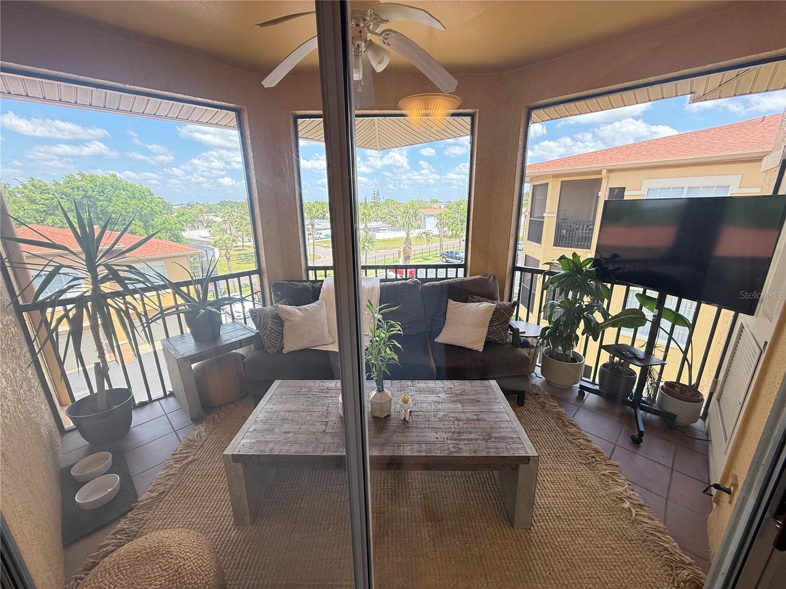 4333 BAYSIDE VILLAGE DRIVE 310