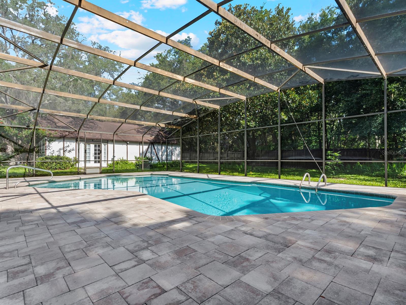 3420 DAWN COURT