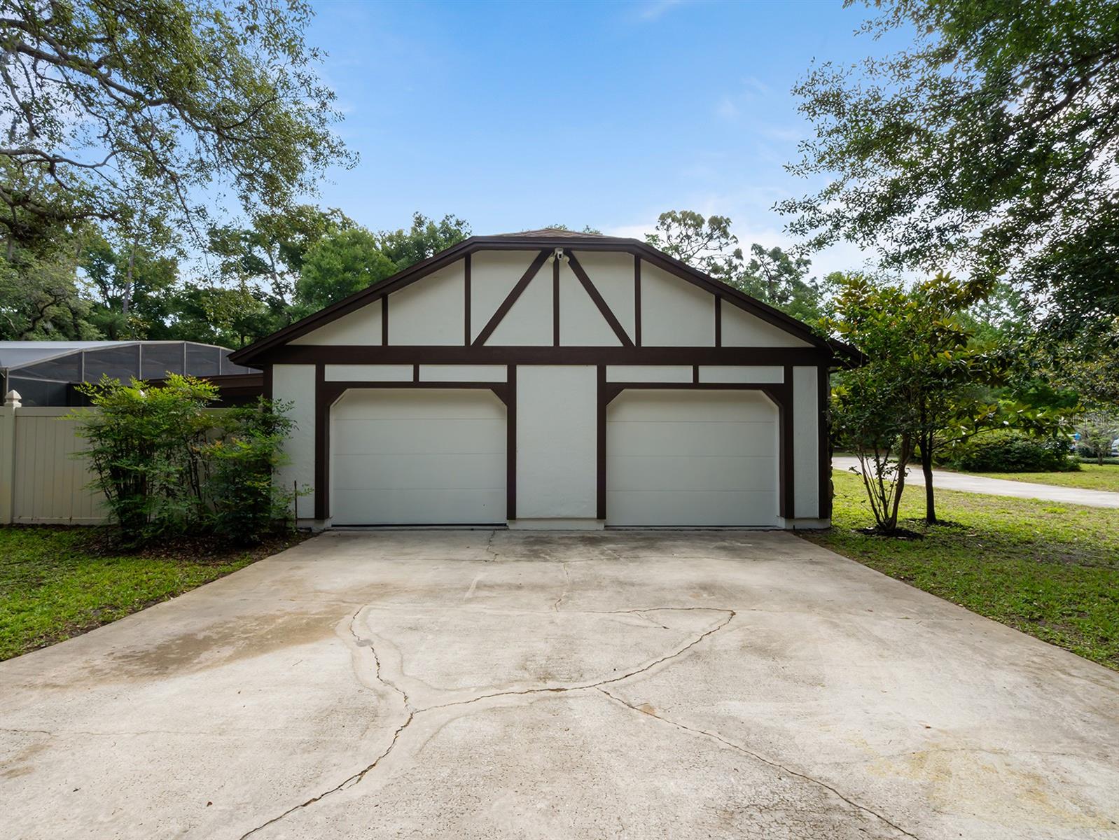 3420 DAWN COURT