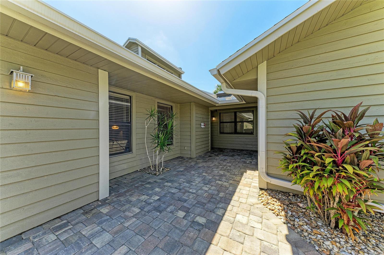 3403 AVENIDA MADERA B, BRADENTON, FL, 34210 3 3403 AVENIDA MADERA B