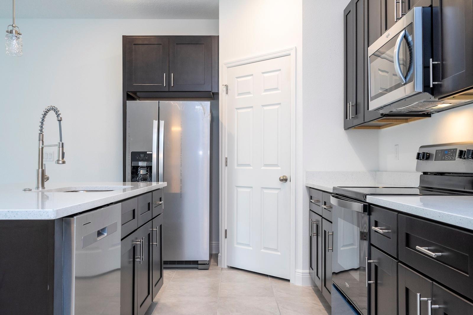 MARION OAKS - Residential