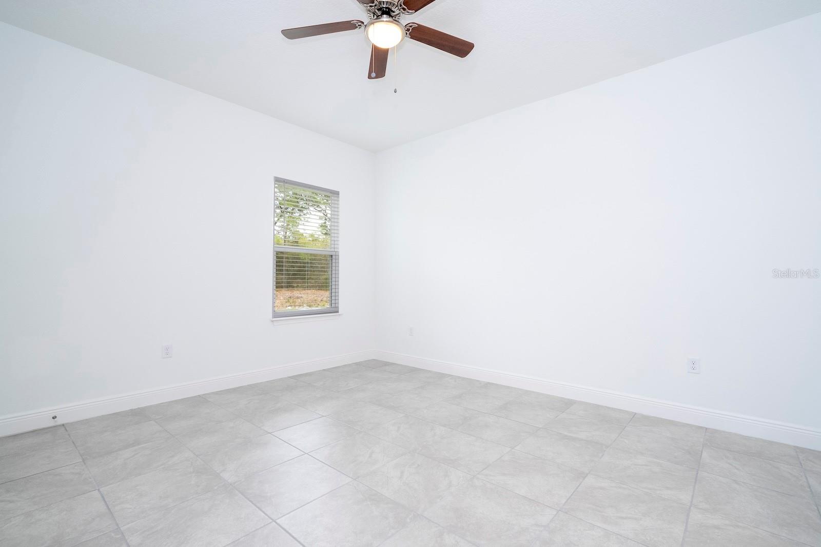 MARION OAKS - Residential