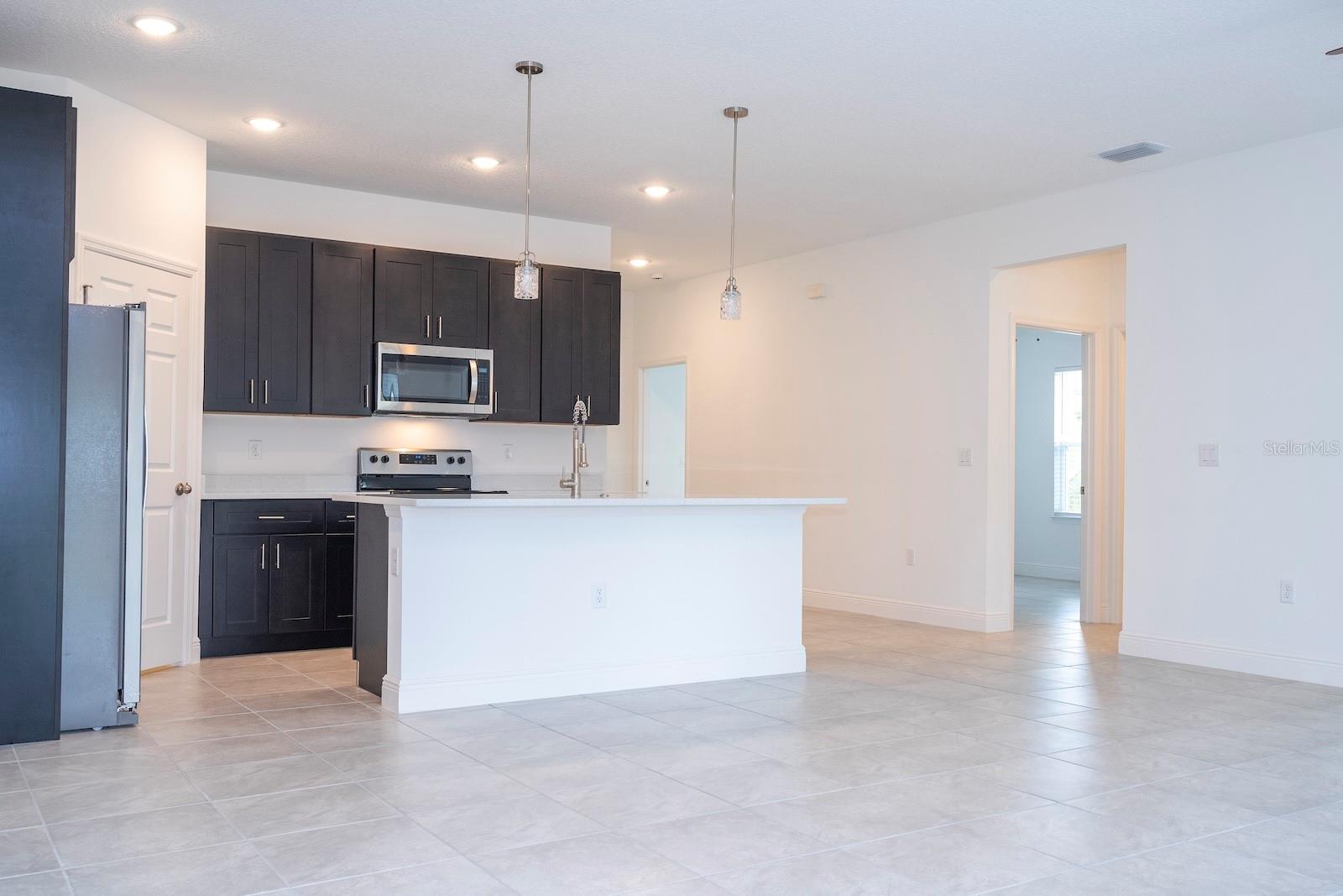 MARION OAKS - Residential