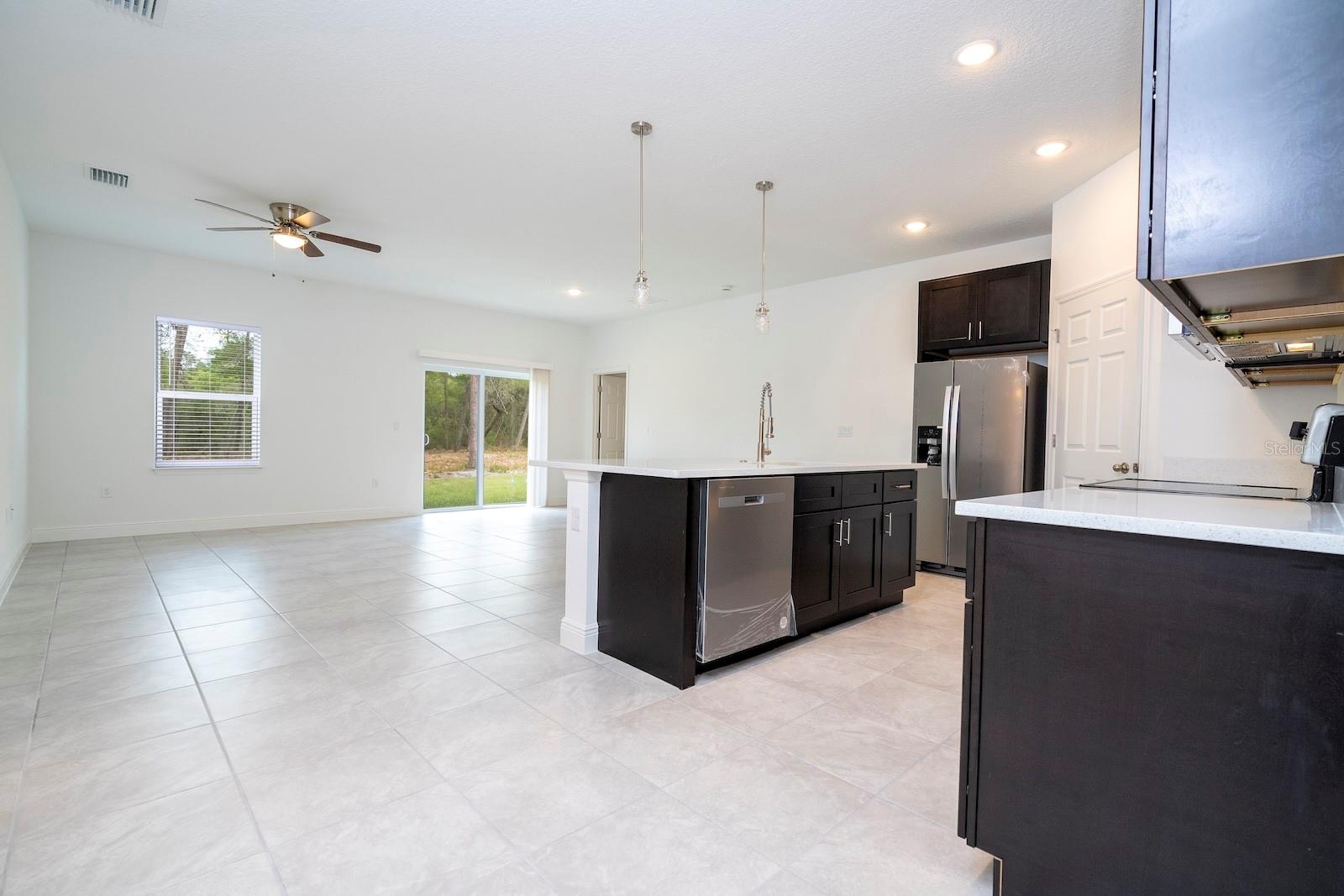 MARION OAKS - Residential