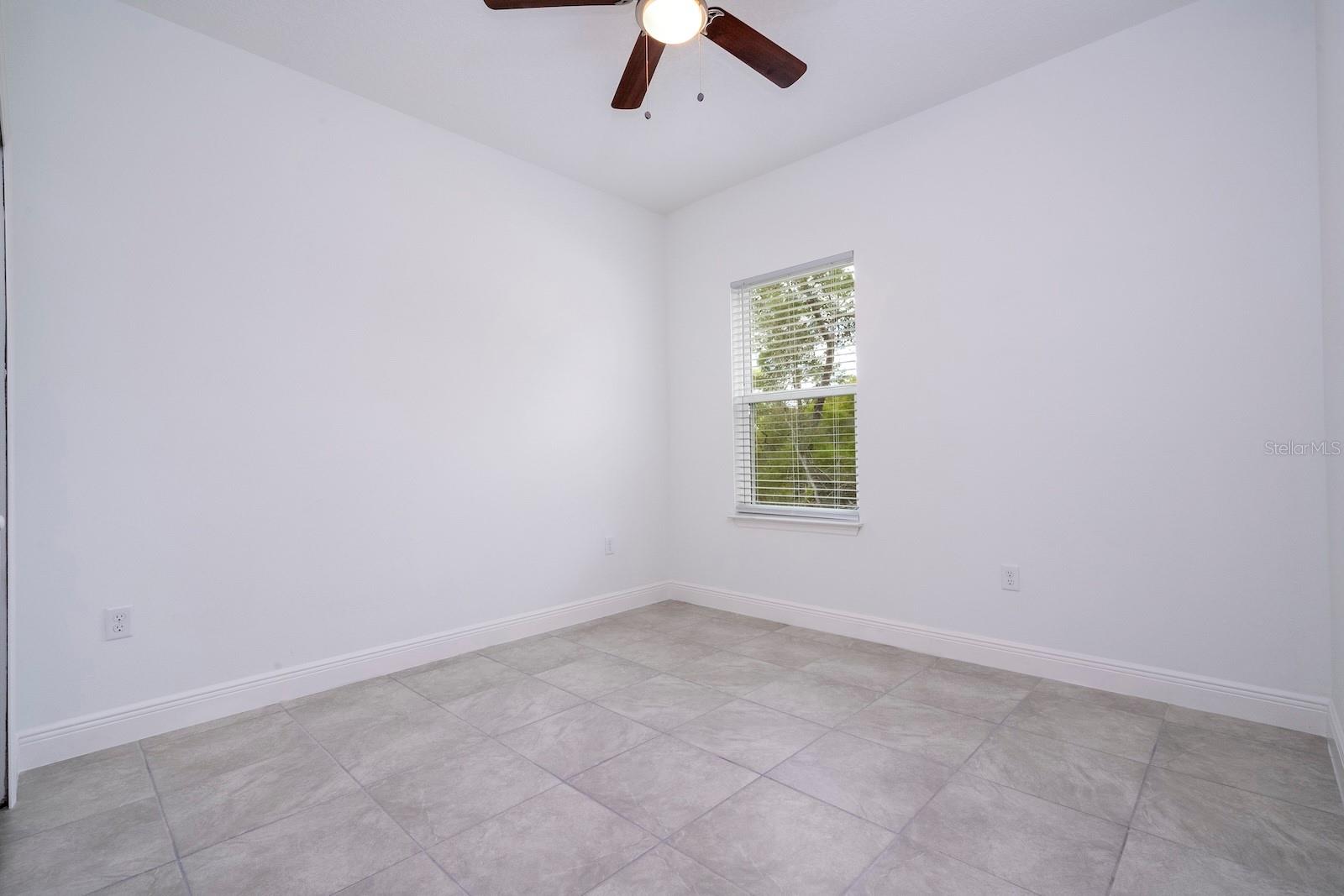 MARION OAKS - Residential