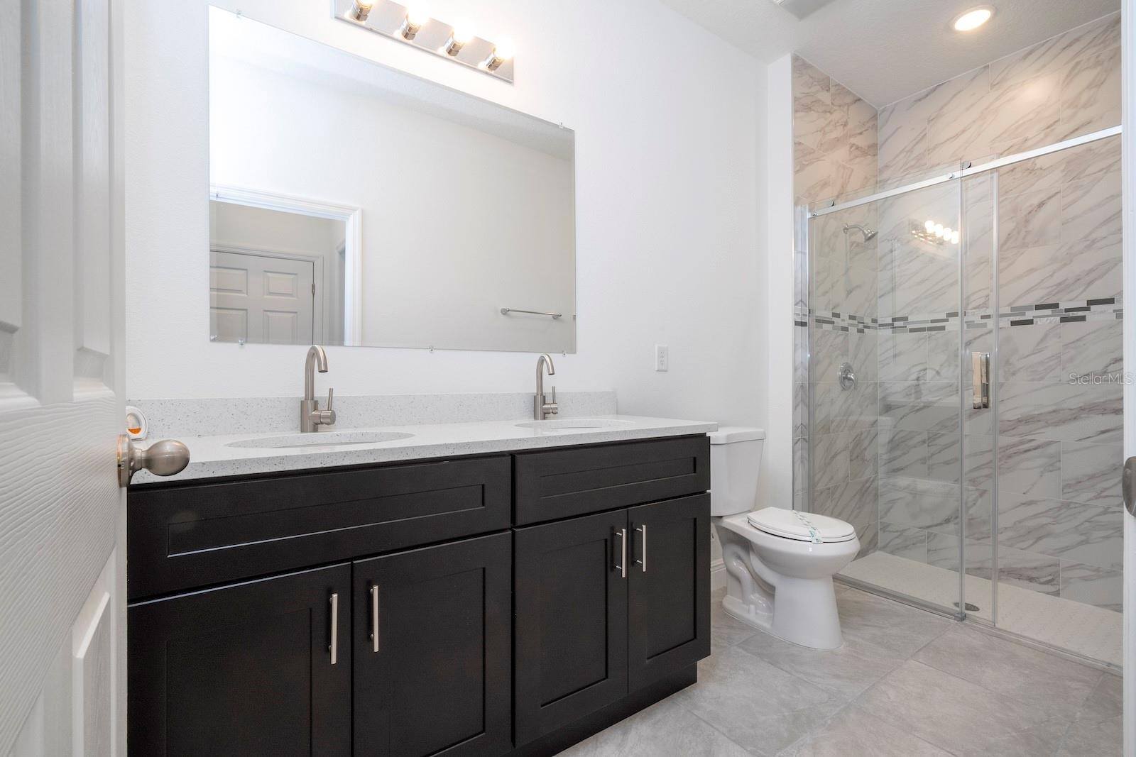 MARION OAKS - Residential
