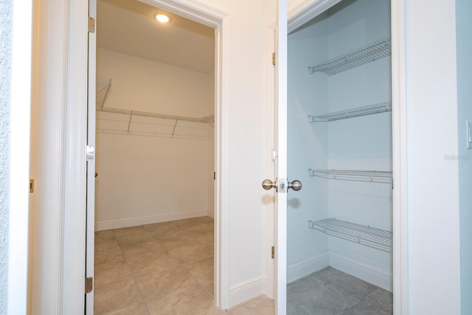 MARION OAKS - Residential