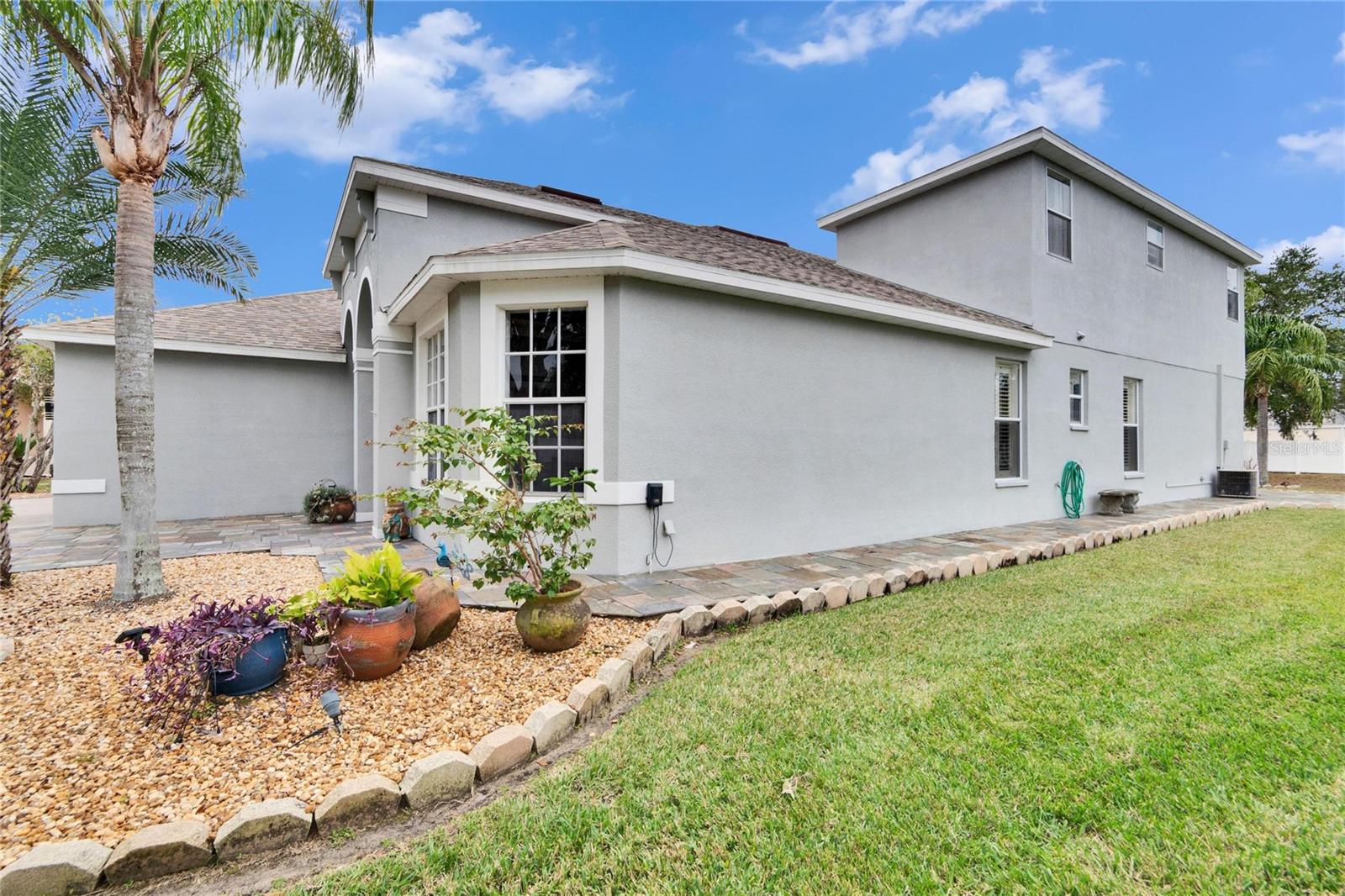 214 BON VIE PLACE