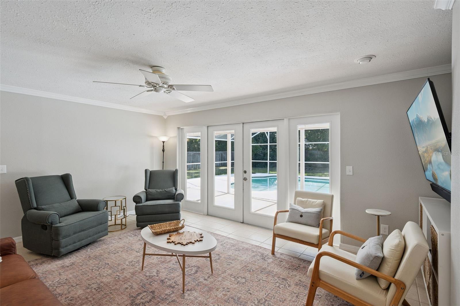 309 HICKORY DRIVE