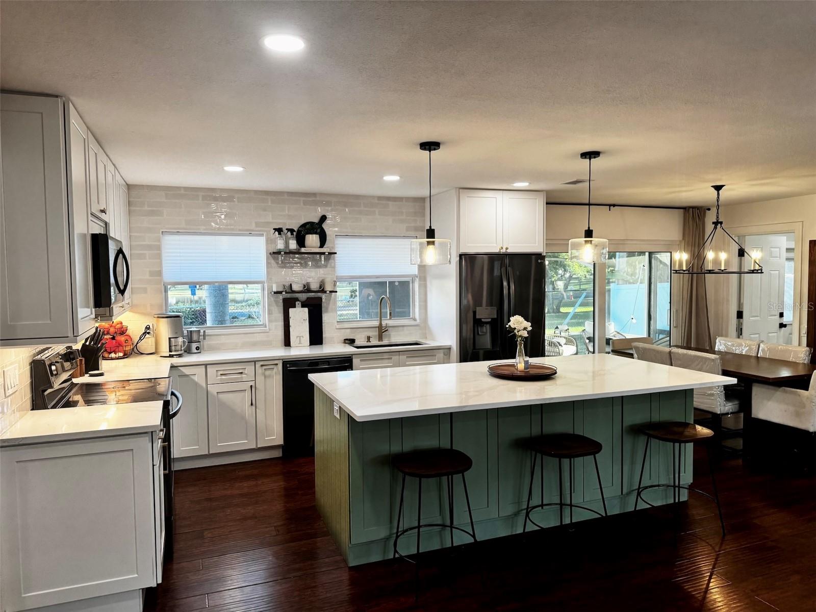 RIDGEWOOD GROVES - Residential Lease