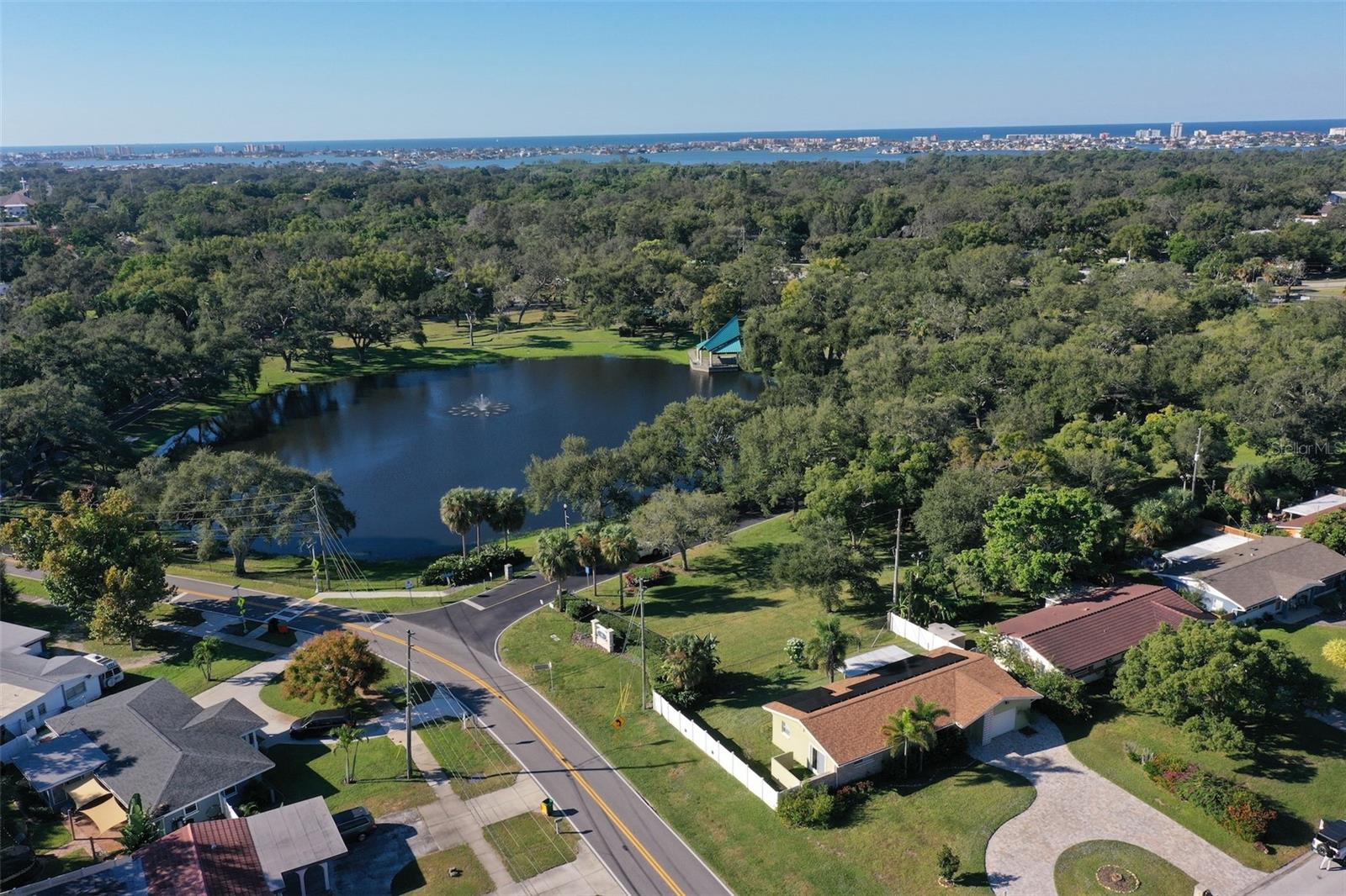 RIDGEWOOD GROVES - Residential Lease