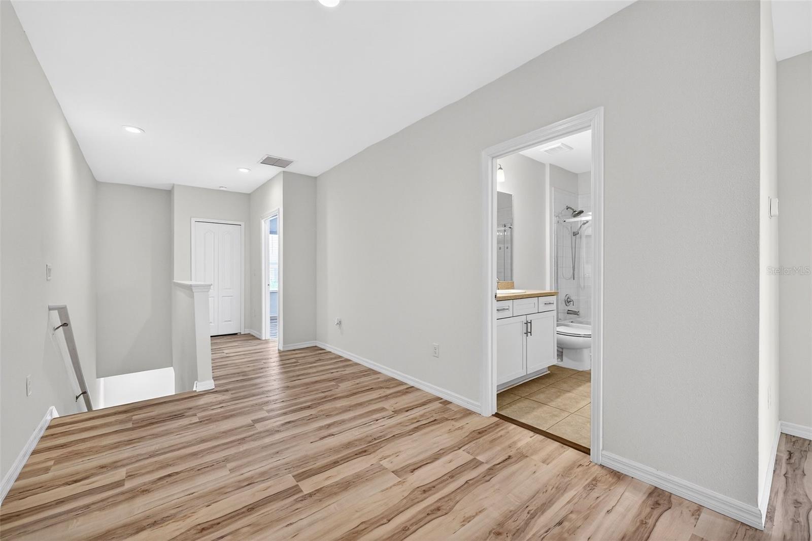 MORGANS GLEN TWNHMS PH IIIA & IIIB - Residential