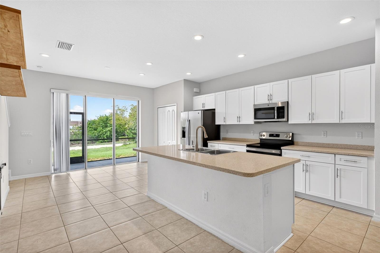 8667 CANYON CREEK TRAIL