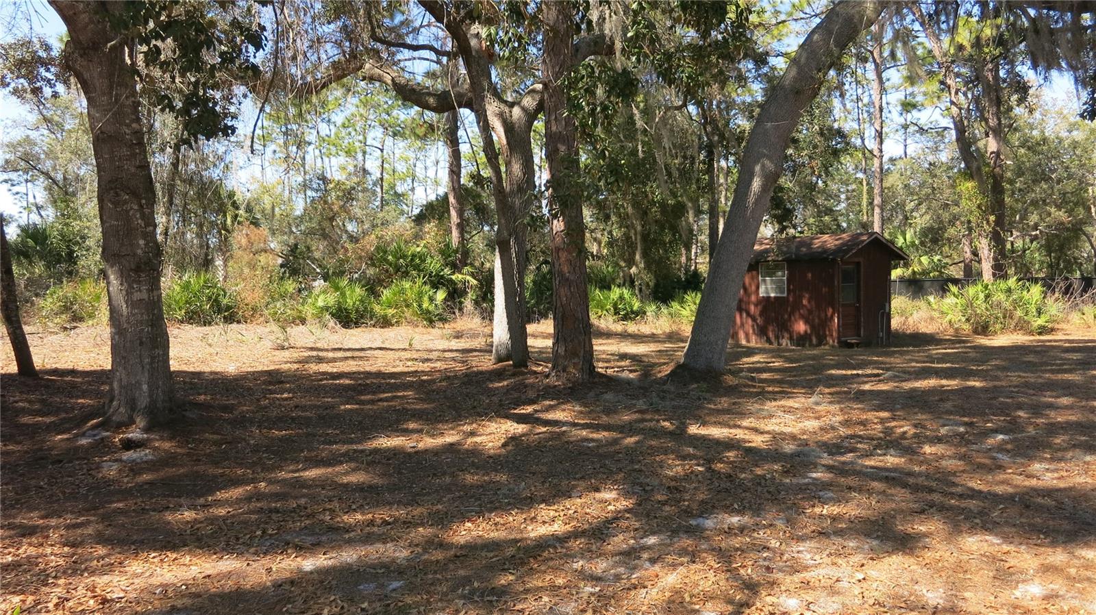 CRYSTAL PARK - Residential