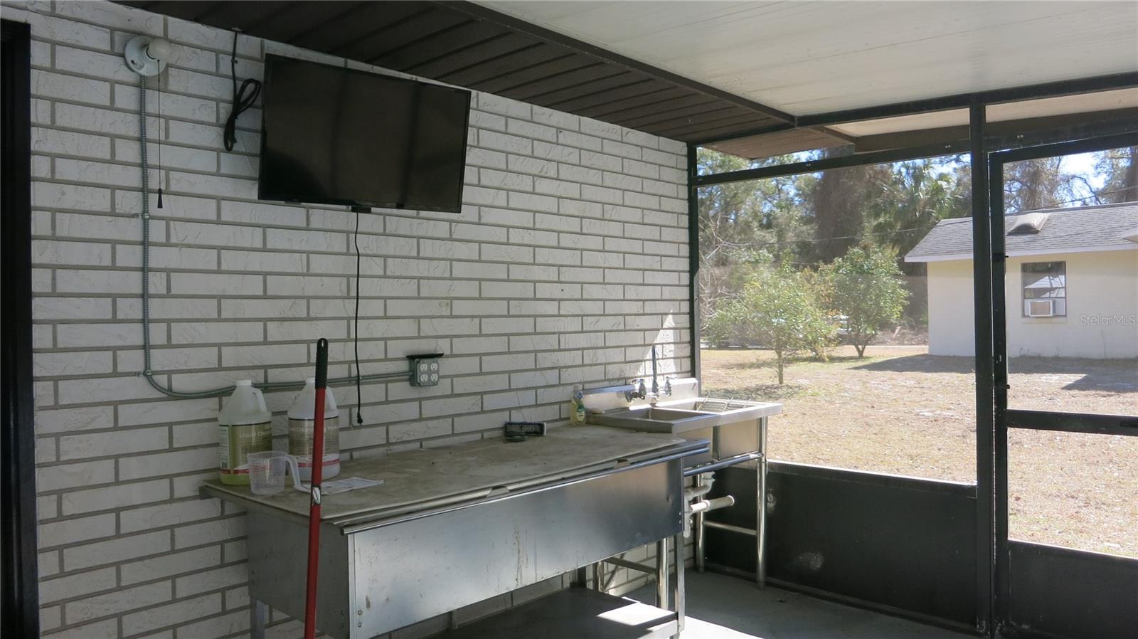 CRYSTAL PARK - Residential