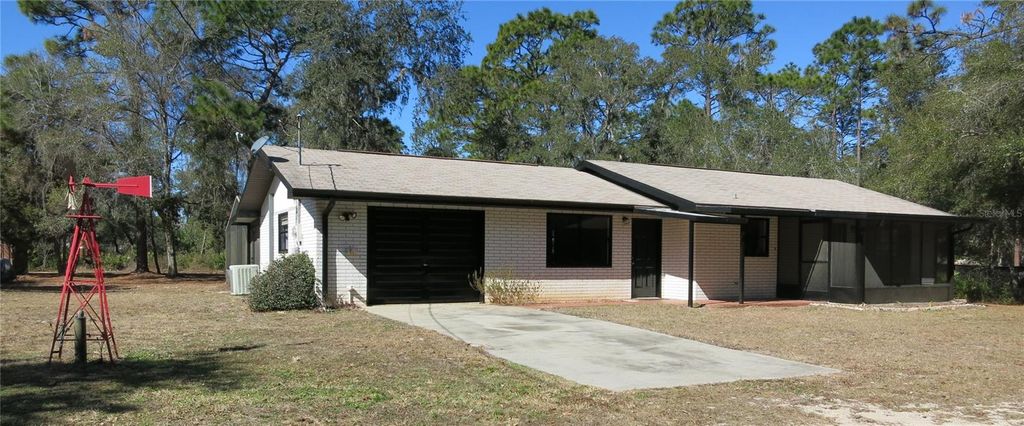 Photo of 3988 N Bay Avenue, Crystal River, FL 34428 (MLS # OM718403)