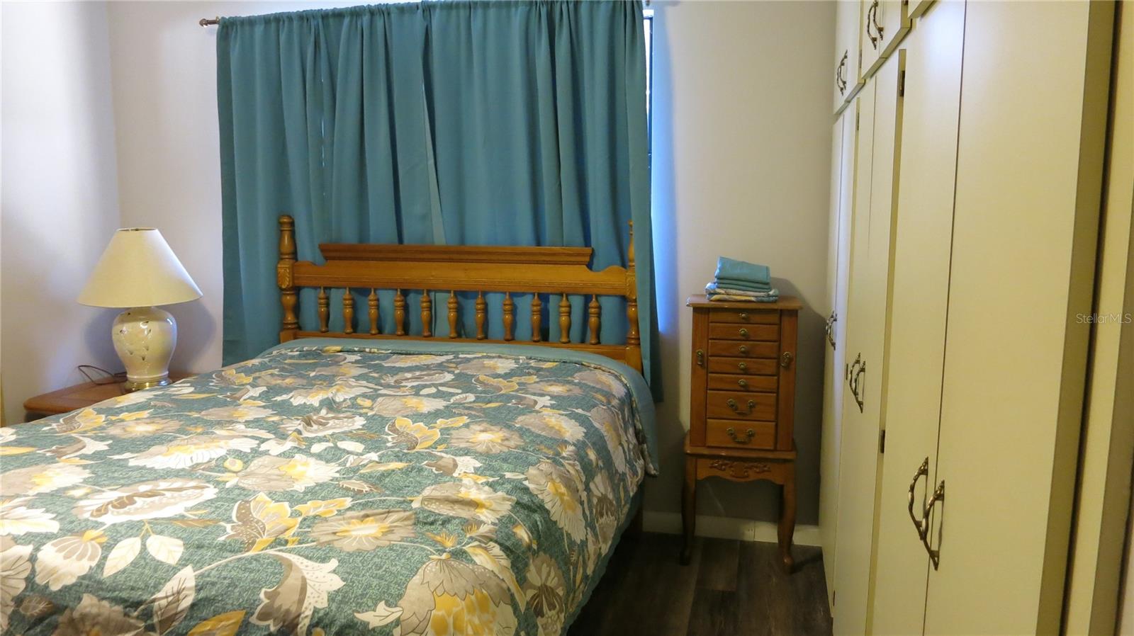 CRYSTAL PARK - Residential