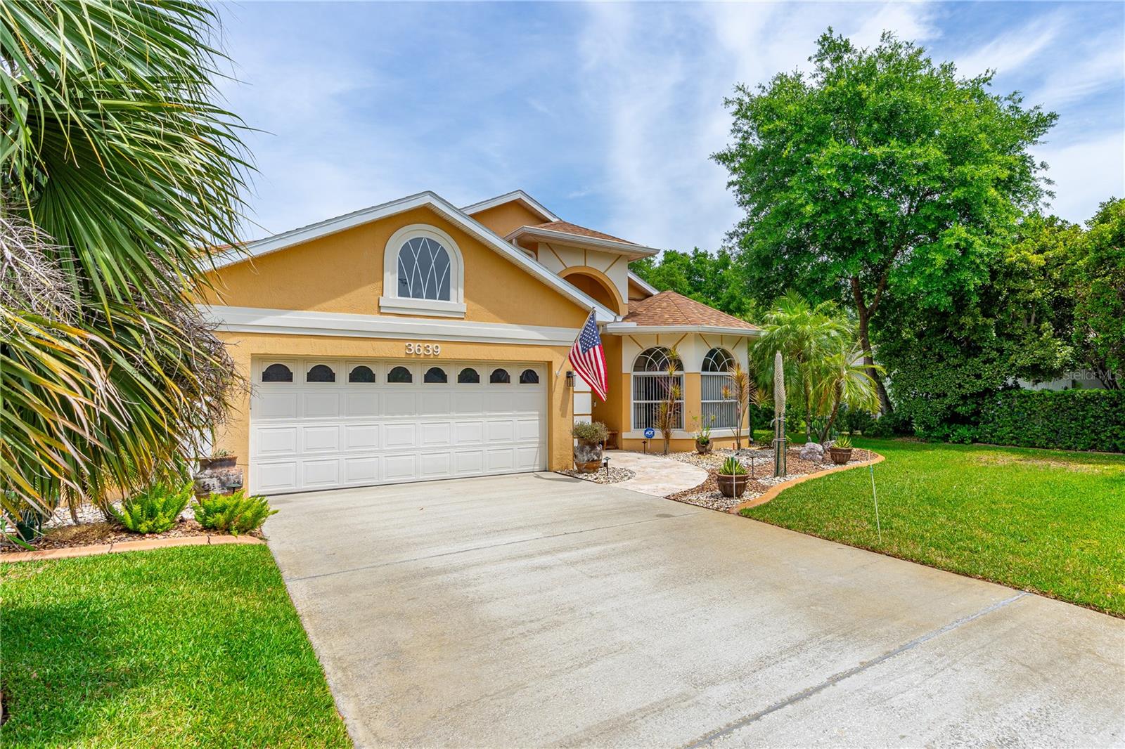 HALIFAX PLANTATION UNIT 02 SEC B LT 01 REP - Residential