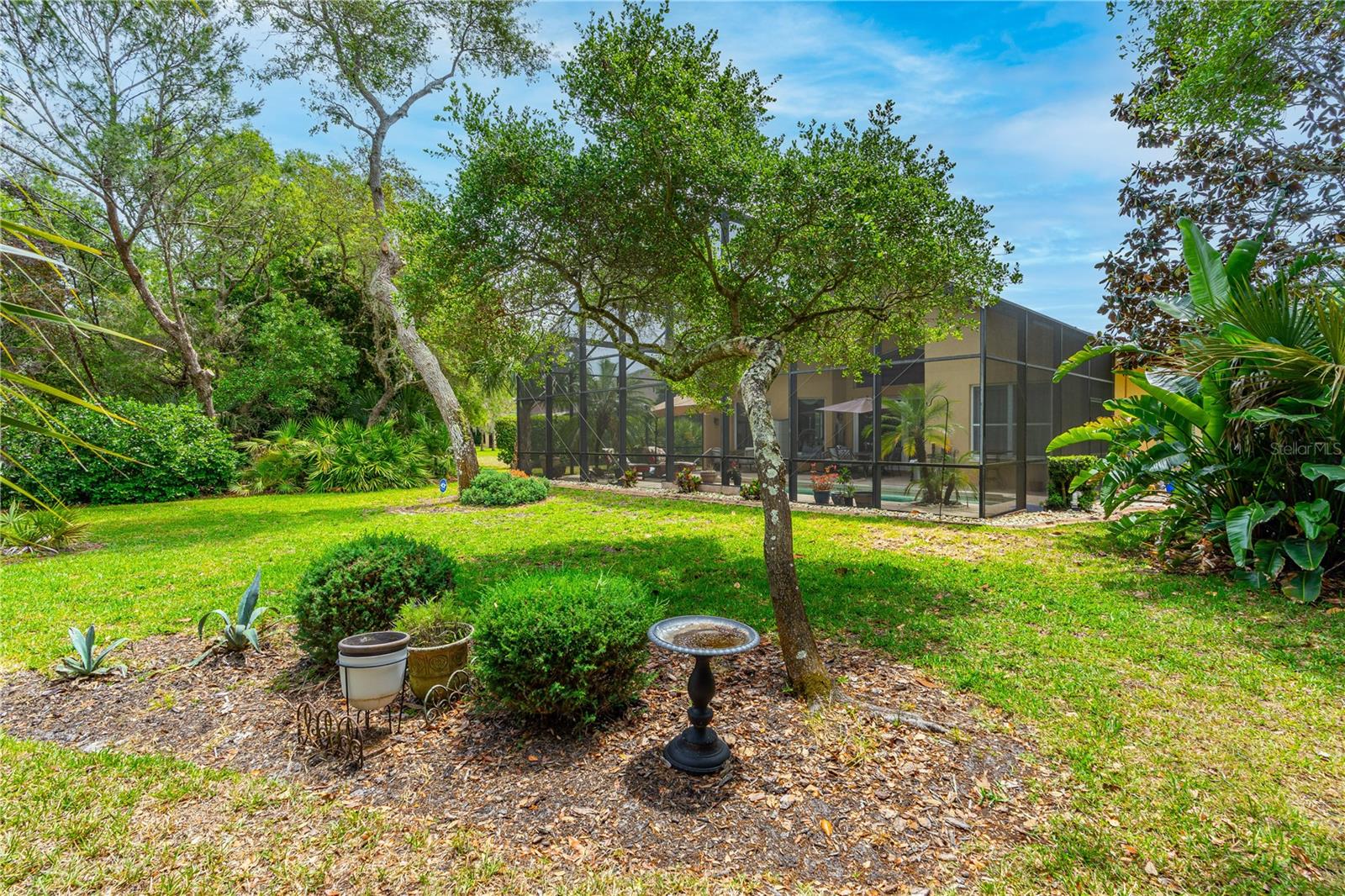 HALIFAX PLANTATION UNIT 02 SEC B LT 01 REP - Residential