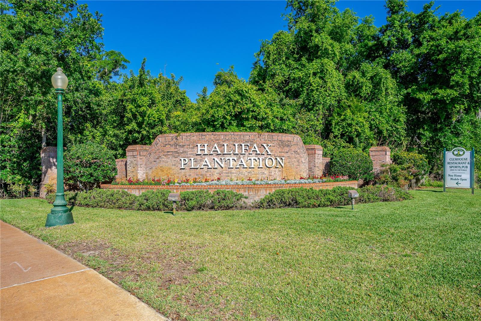 HALIFAX PLANTATION UNIT 02 SEC B LT 01 REP - Residential