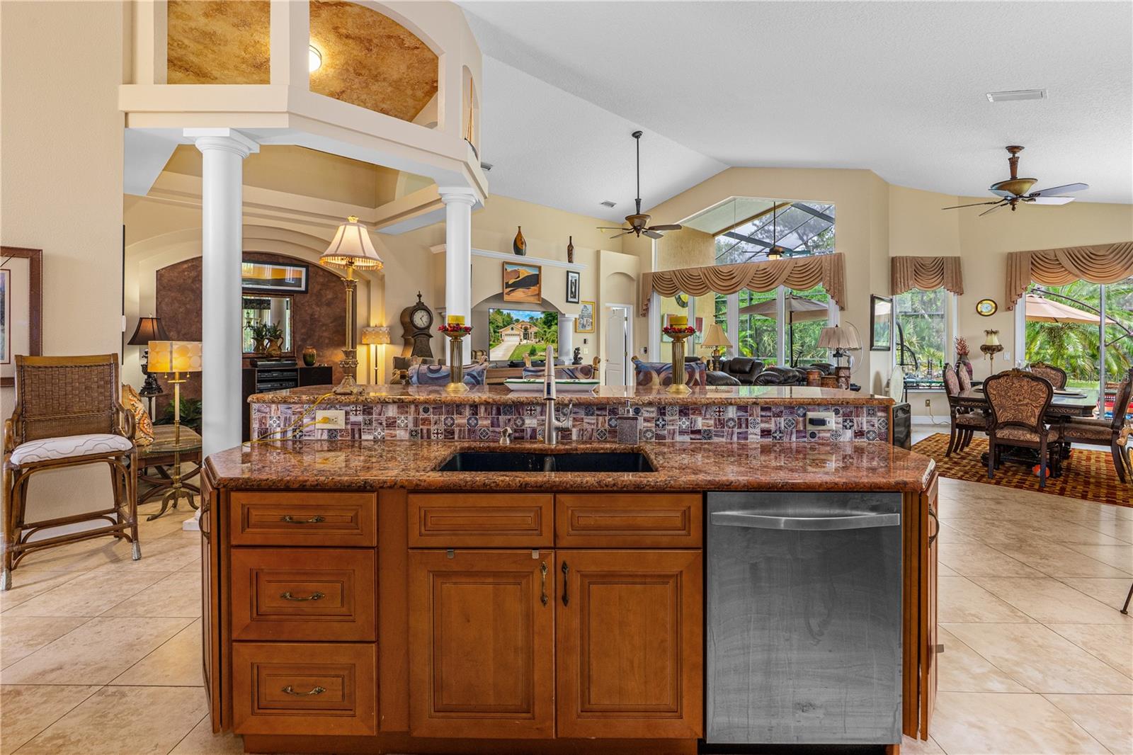 HALIFAX PLANTATION UNIT 02 SEC B LT 01 REP - Residential